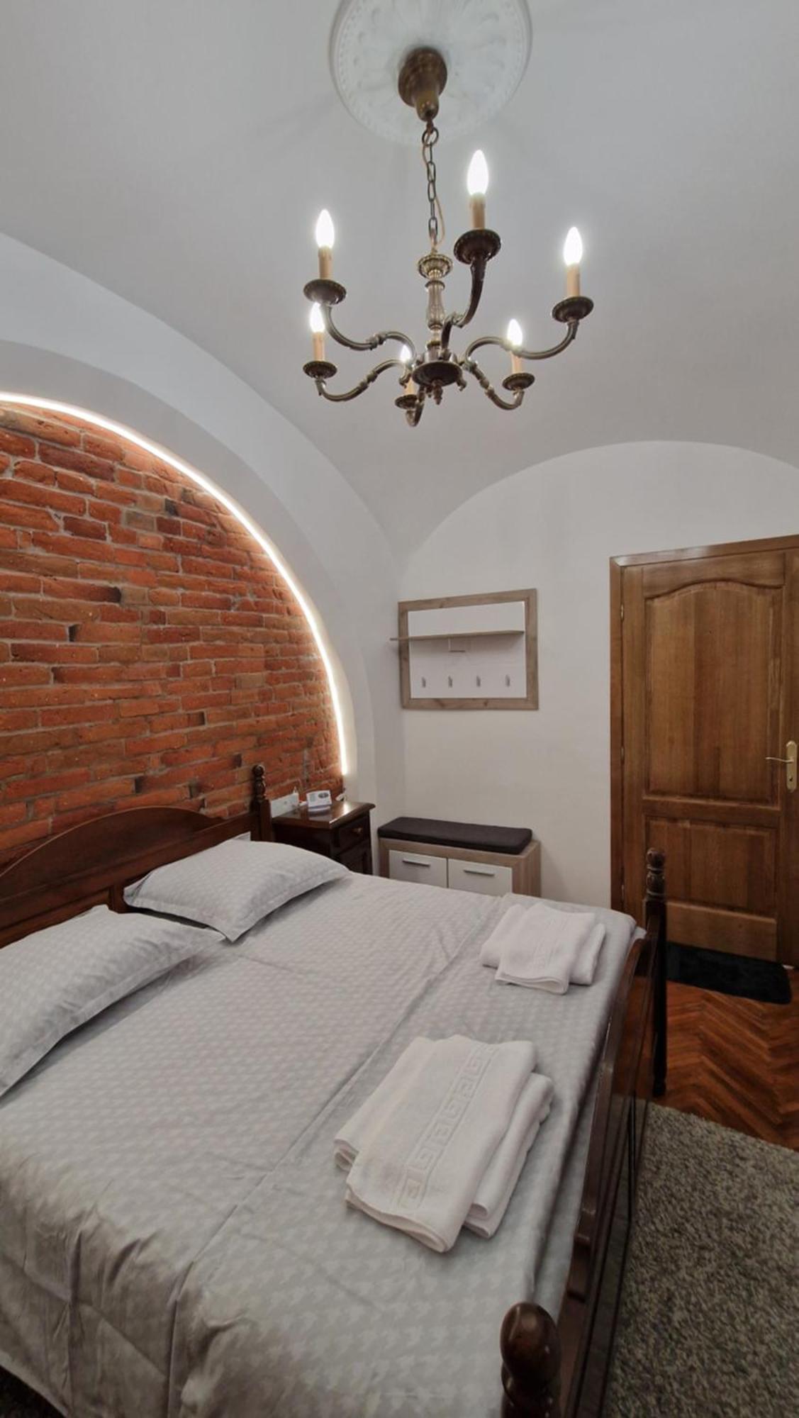 Balcescu Central Residence Sibiu Buitenkant foto